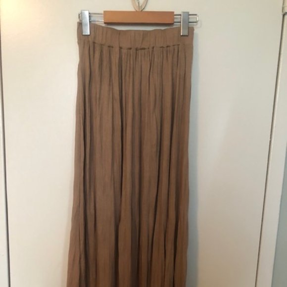 Arc & Co. Maxi Skirt - Picture 2 of 7